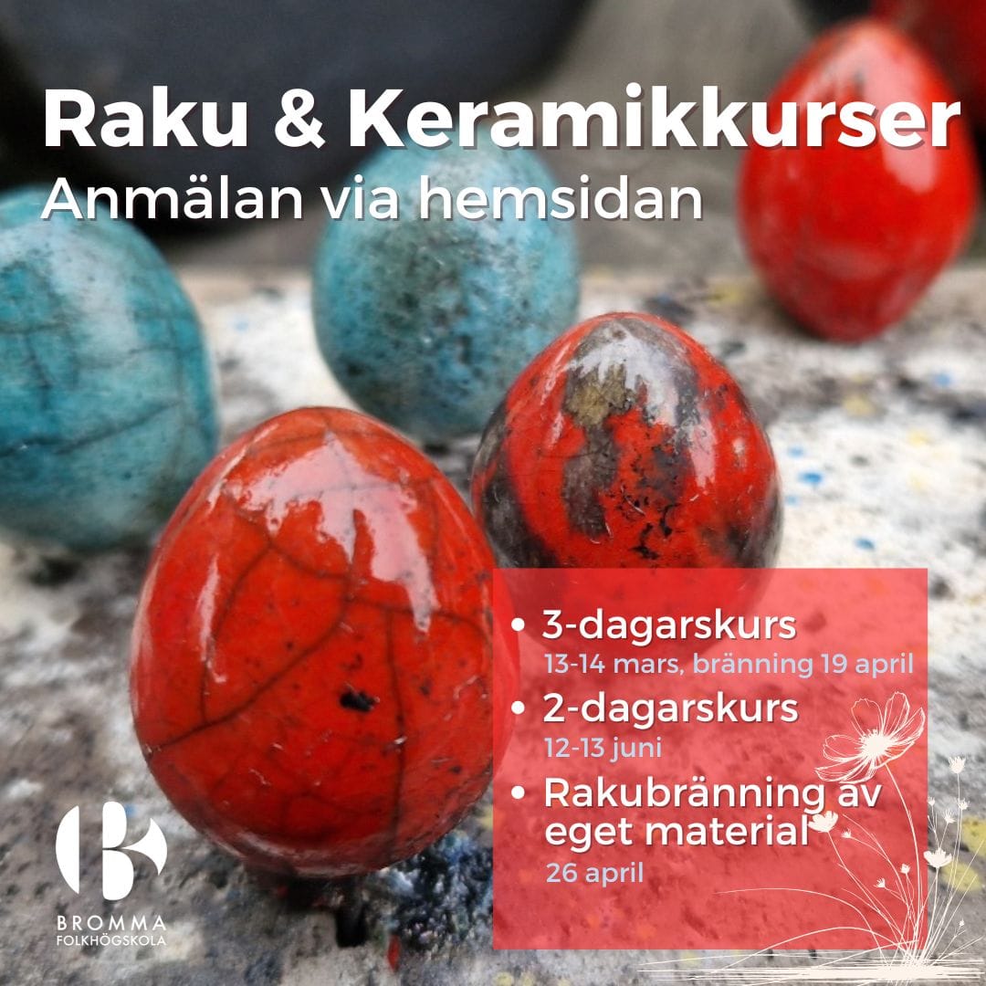 Rakubrända keramikägg i olika färger